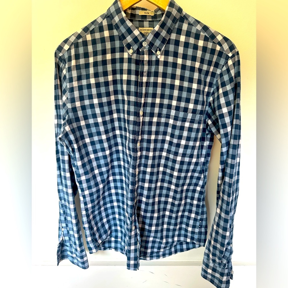 JCrew men’s button front long sleeve gingham shirt